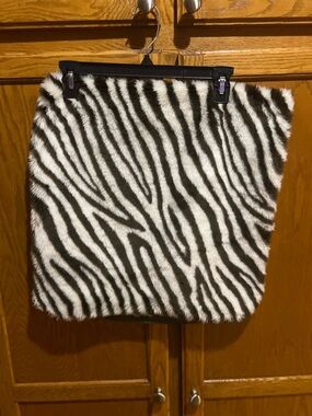 Pottery Barn Teen Faux Fur Animal Print Pillowcase